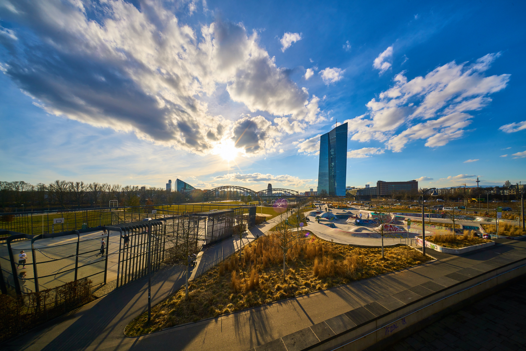 Frankfurt Main - Skaterpark EZB